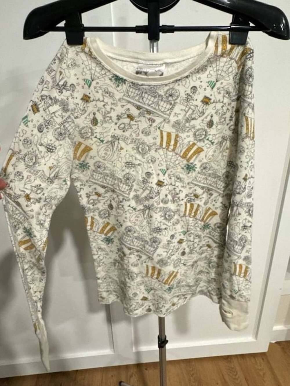 Delia's Thermal Long Sleeve Shirt Size M Circus Print Waffle Knit Top